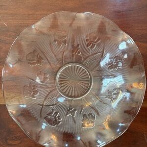 Vintage Jeanette Glass Iris & Herringbone Clear Ruffle Edged Bowl 11 1/2 inch